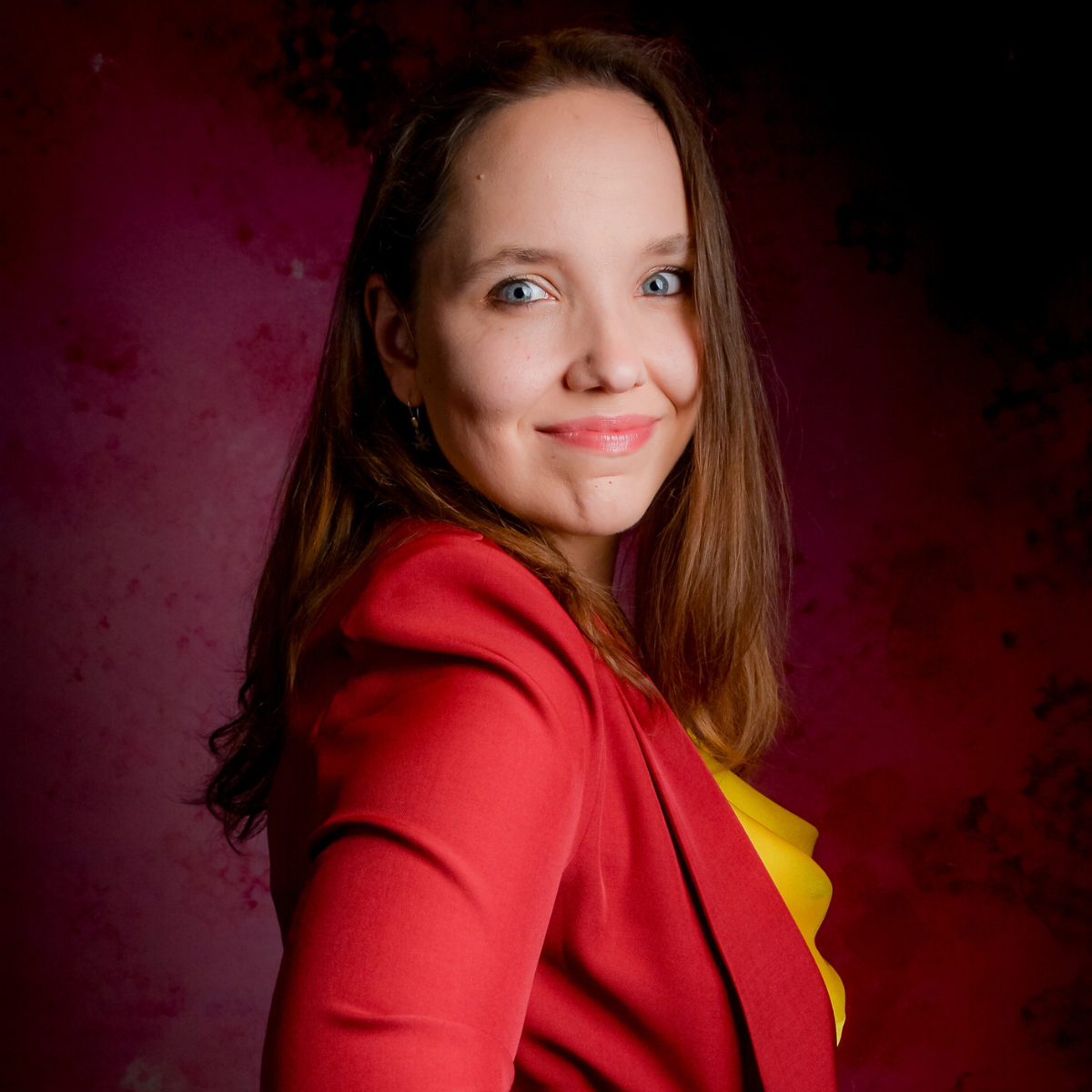 Natalia Bandach — VP of Growth Marketing speaker and adjunct professor